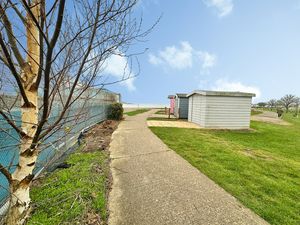 Beach Hut - click for photo gallery
